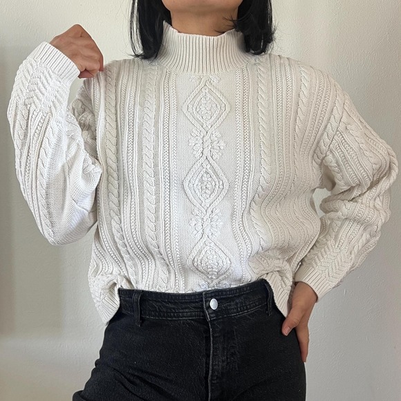 Vintage White Cable Knit Turtleneck Sweater Cozy Classic - Picture 7 of 11
